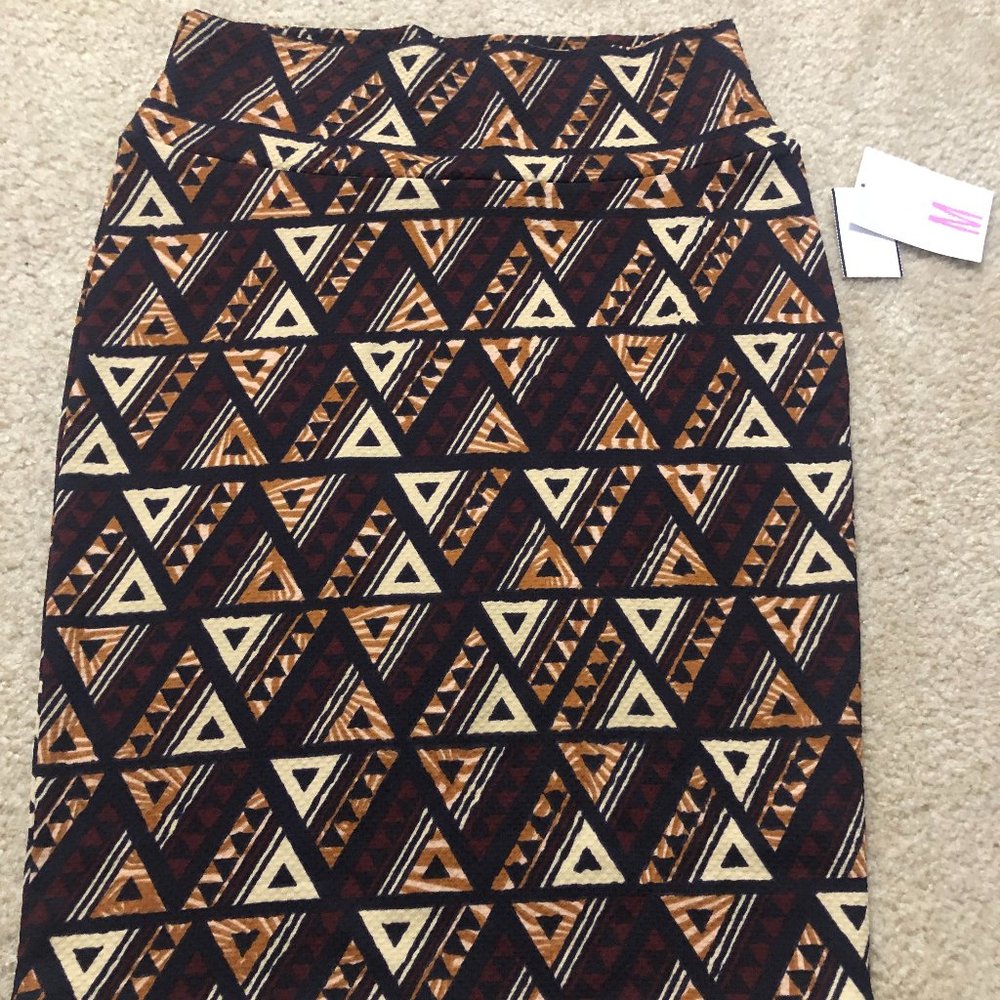 LuLaRoe Cassie Medium